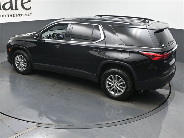 Used 2023 Chevrolet Traverse LT image 42