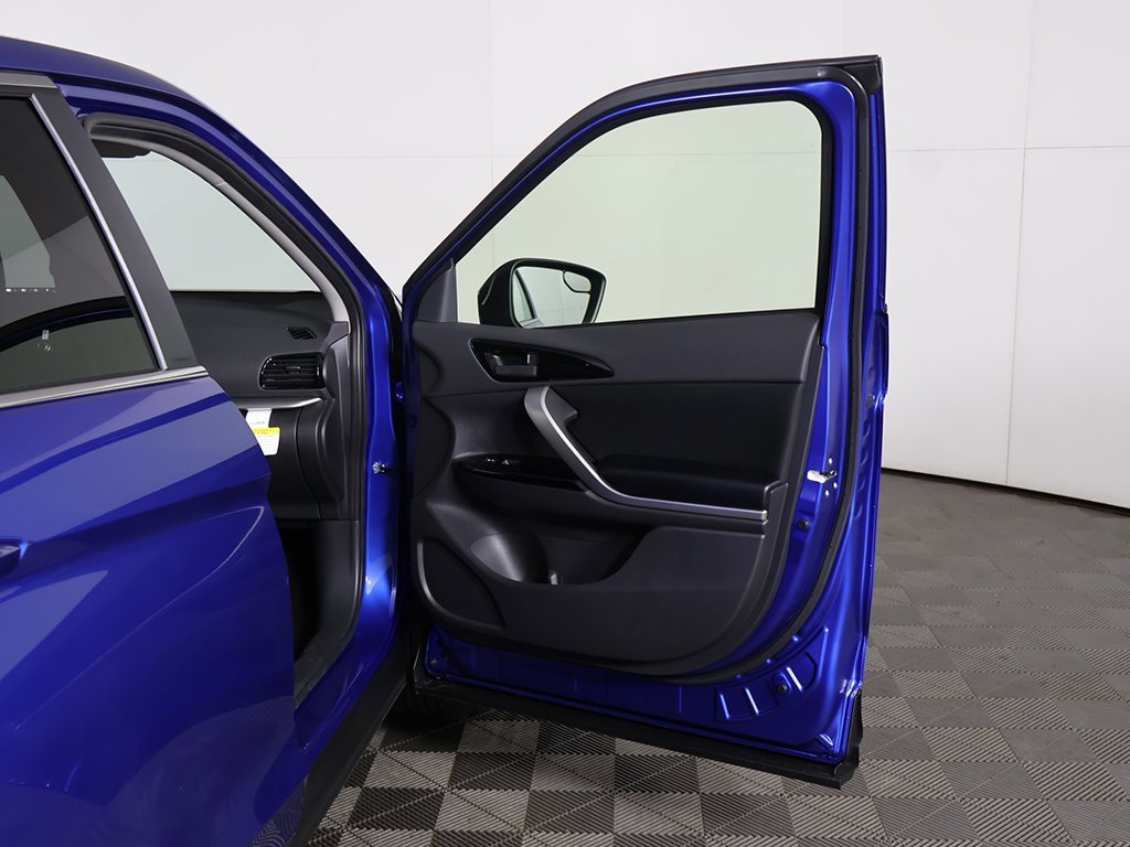 New 2025 Mitsubishi Eclipse Cross LE image 17