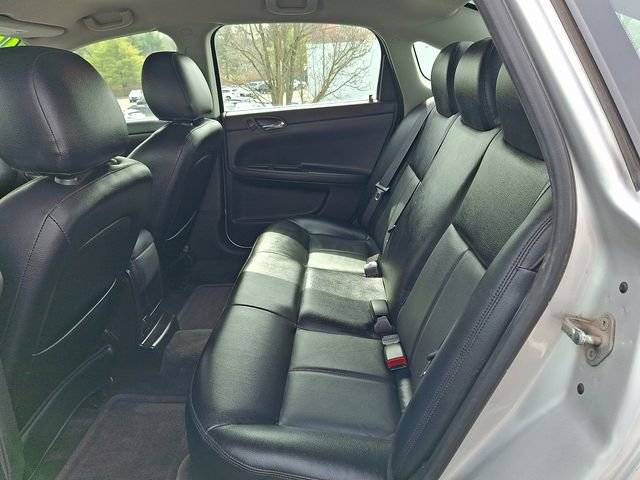 Used 2011 Chevrolet Impala LS image 10