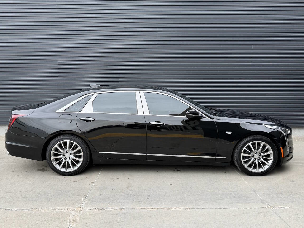 Used 2019 Cadillac CT6 Premium Luxury AWD/4WD image 10