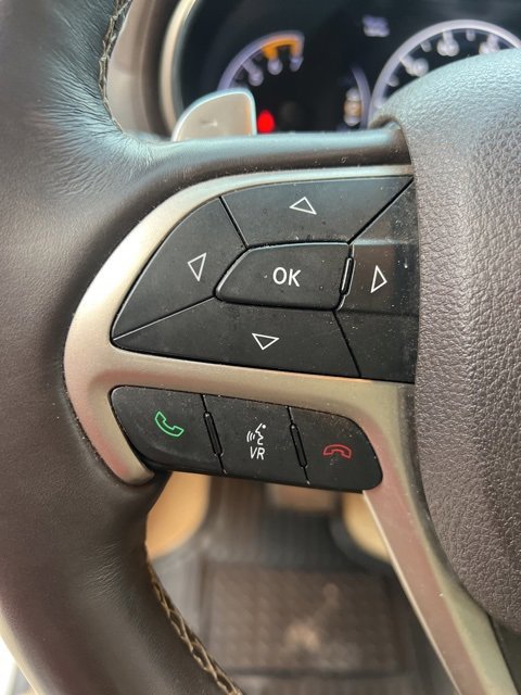 Used 2015 Jeep Grand Cherokee Overland w/ Advanced Technology Group image 12