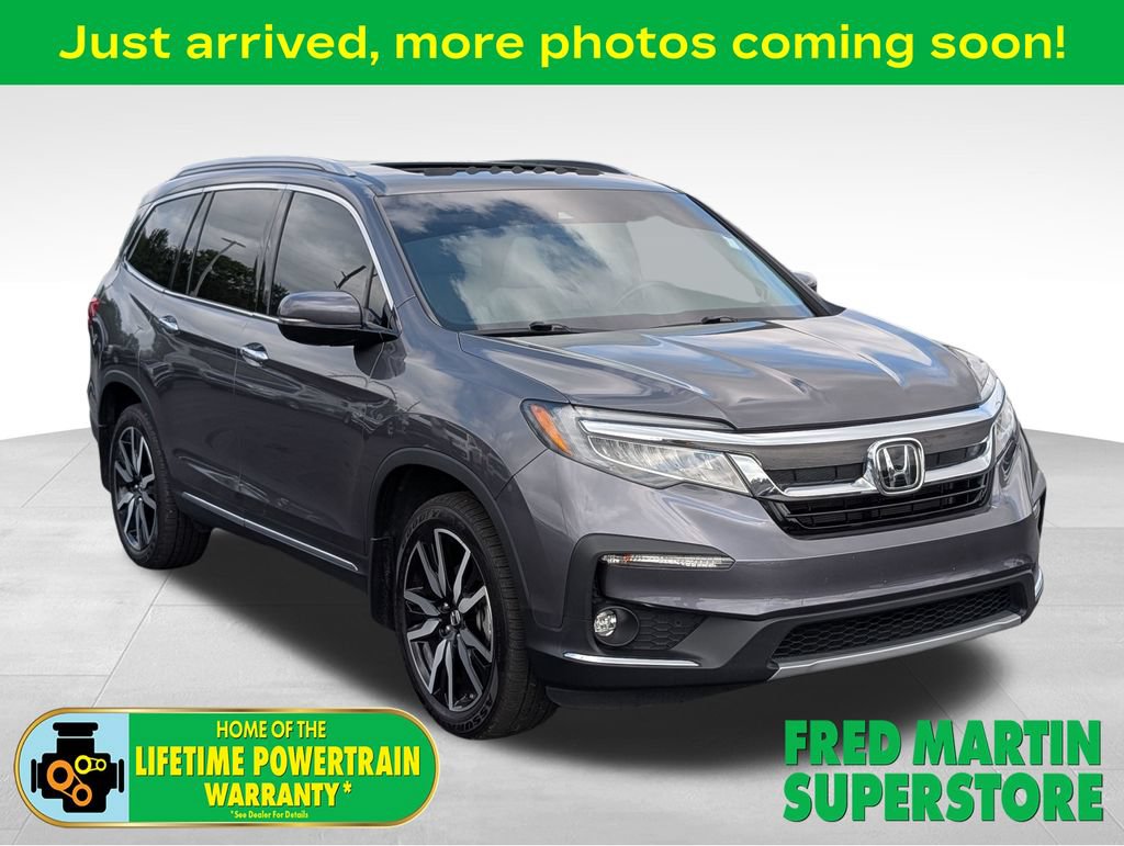 Used 2022 Honda Pilot Touring image 1