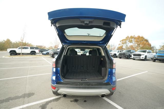 Used 2017 Ford Escape SE w/ SE Cold Weather Package image 18