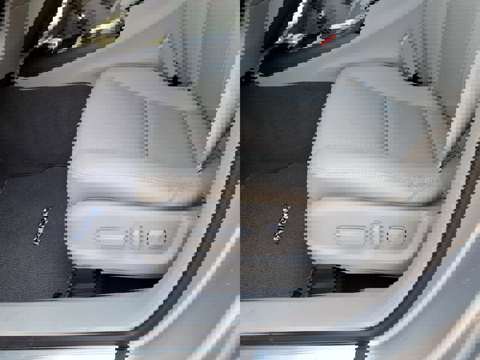 Used 2016 Acura RDX w/ Technology Package image 23