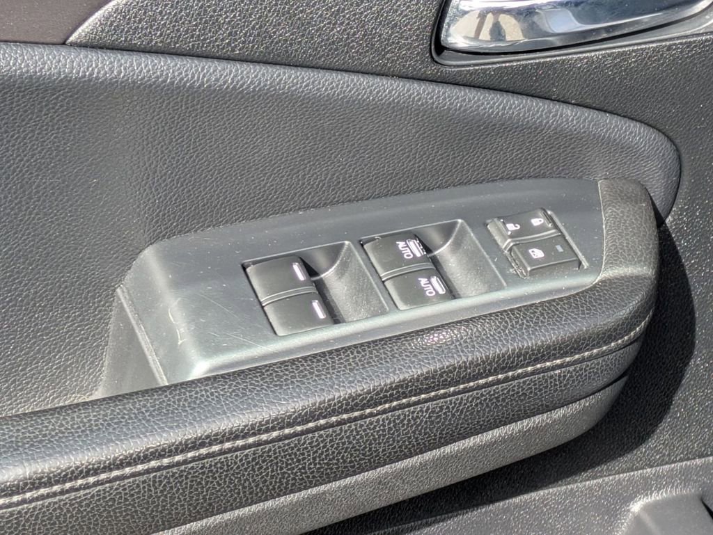 Used 2021 Honda Passport Sport image 12