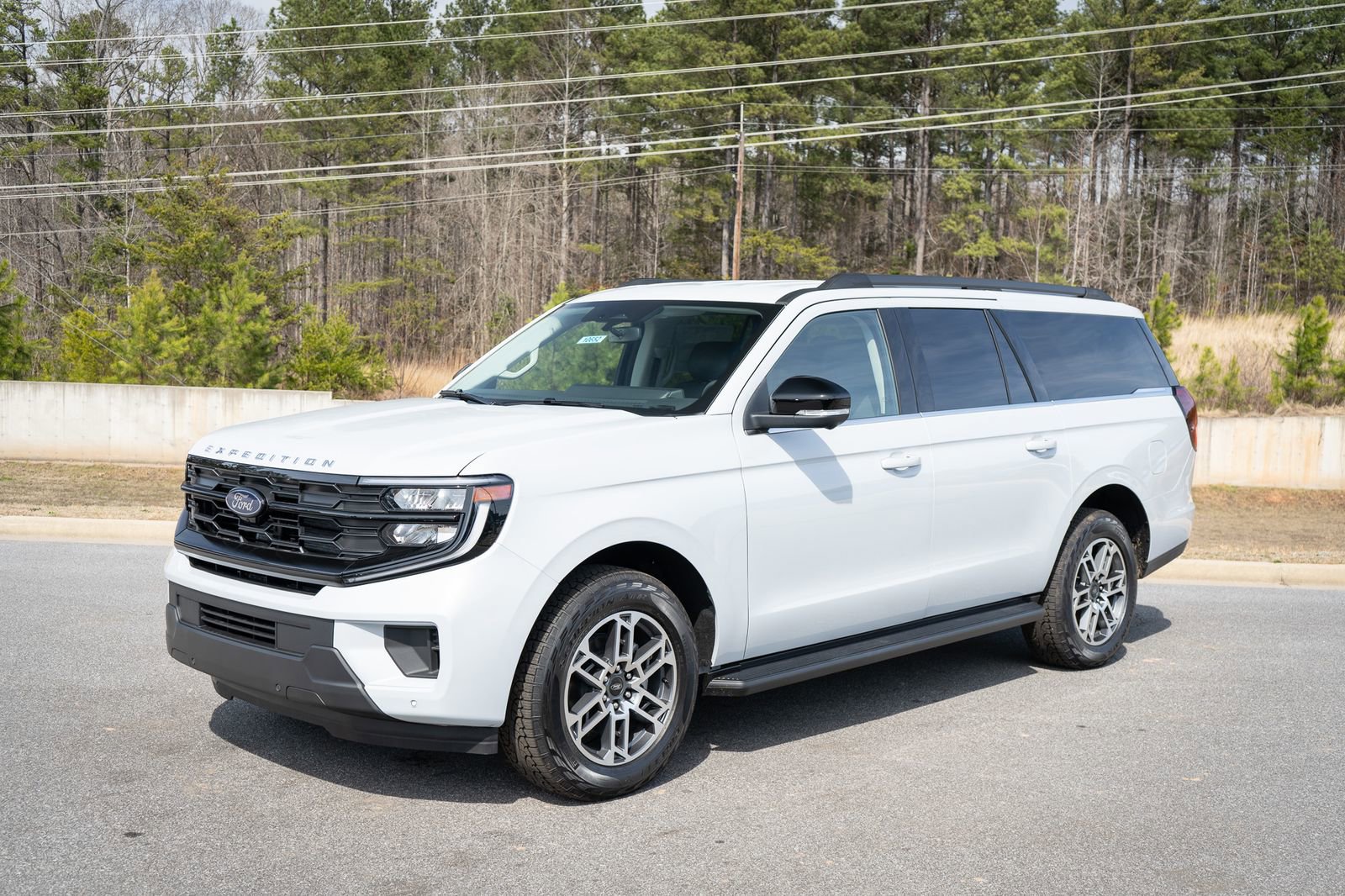 New 2026 Ford Expedition Max Active AWD/4WD image 3