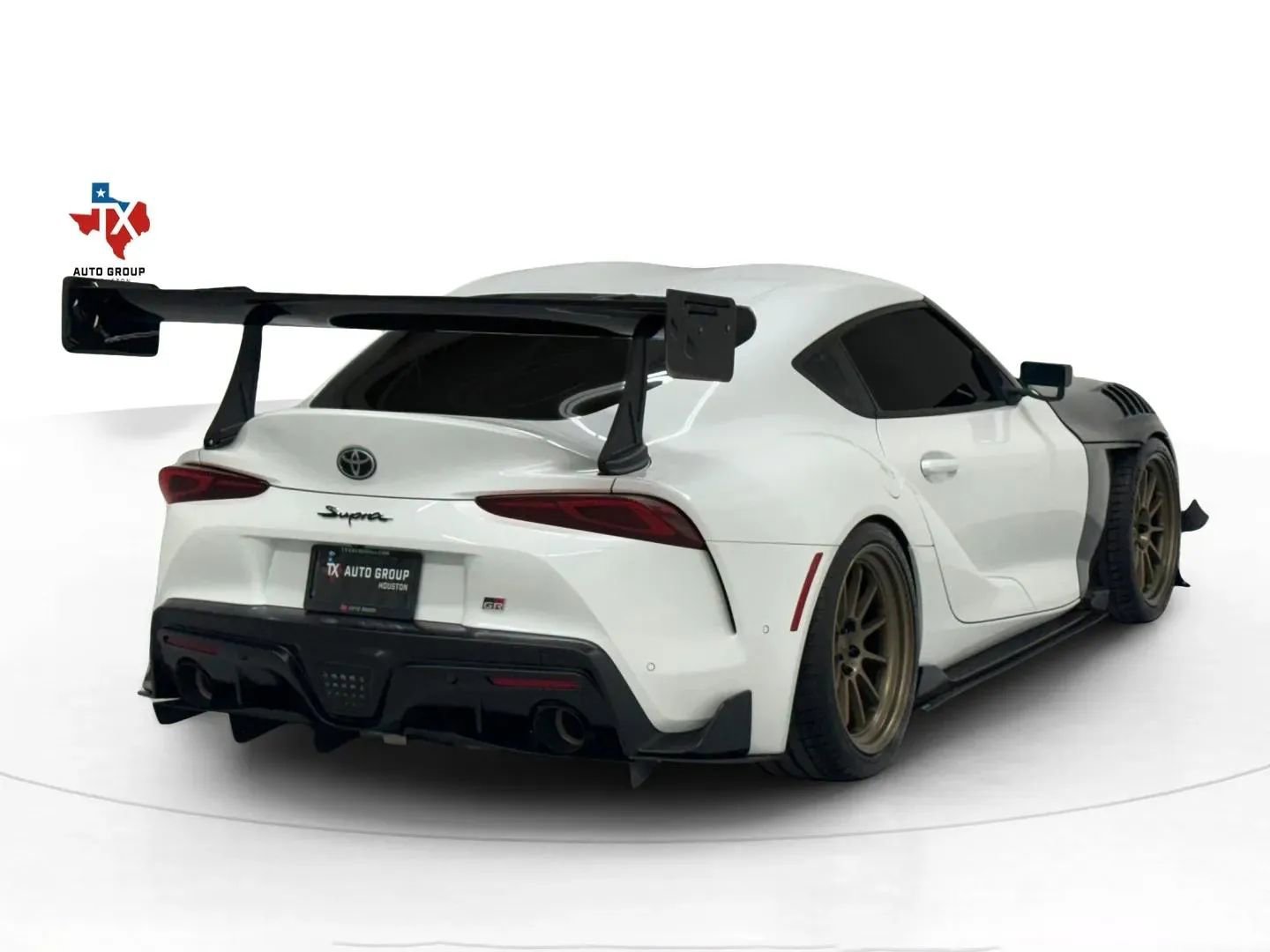 Used 2023 Toyota Supra Premium image 6