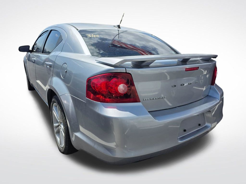 Used 2014 Dodge Avenger SE w/ Rallye Appearance Group FWD image 6