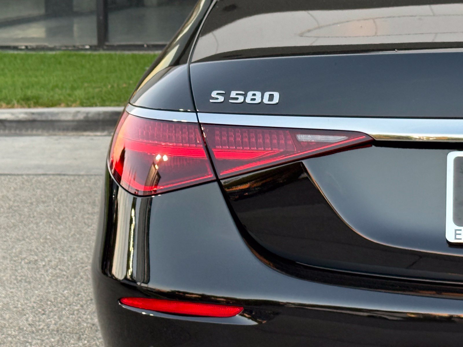 Used 2026 Mercedes-Benz S 580 4MATIC Sedan image 11