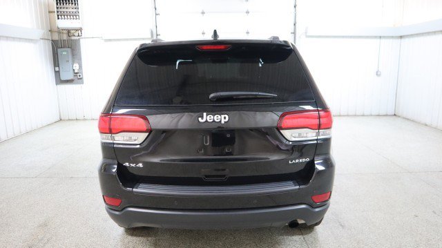 Used 2021 Jeep Grand Cherokee Laredo image 8