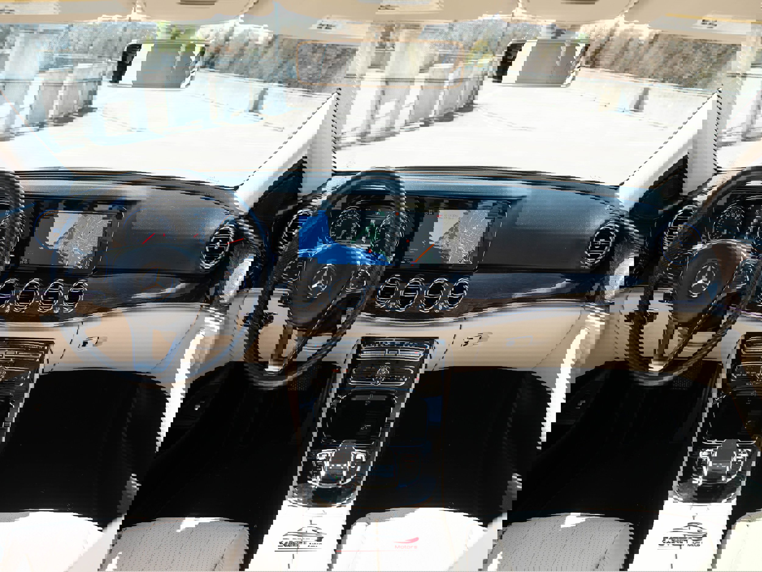 Used 2017 Mercedes-Benz E 300 image 11