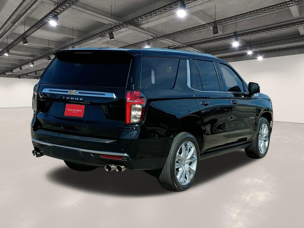 Used 2023 Chevrolet Tahoe High Country w/ Premium Package 2 AWD/4WD image 16