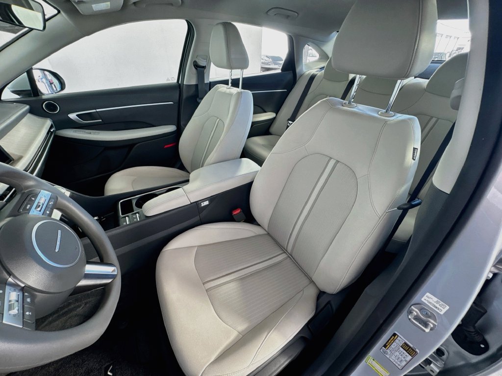 Used 2026 Hyundai Sonata Blue FWD image 19