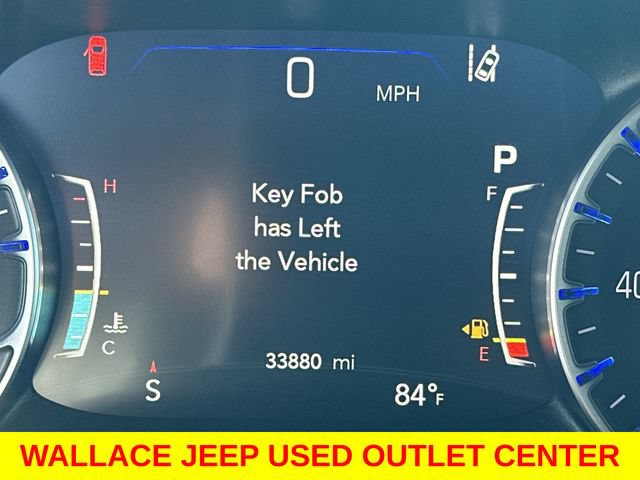 Used 2025 Chrysler Pacifica Select FWD image 28