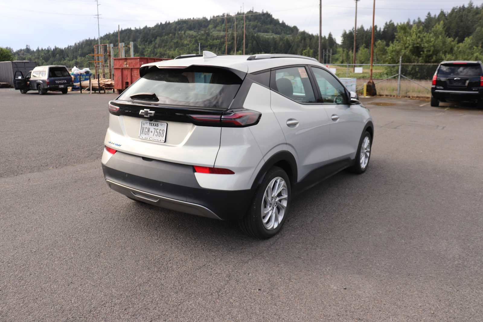 Used 2023 Chevrolet Bolt EUV LT w/ Driver Confidence Package FWD image 5