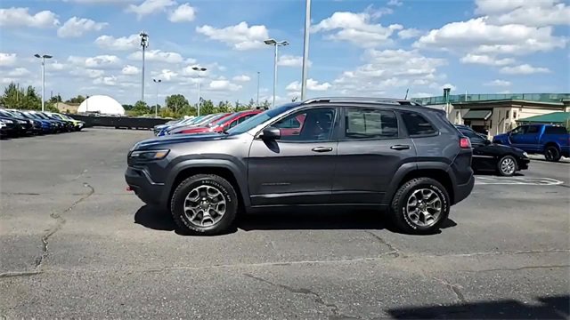 Used 2020 Jeep Cherokee Trailhawk w/ Cold Weather Group image 5