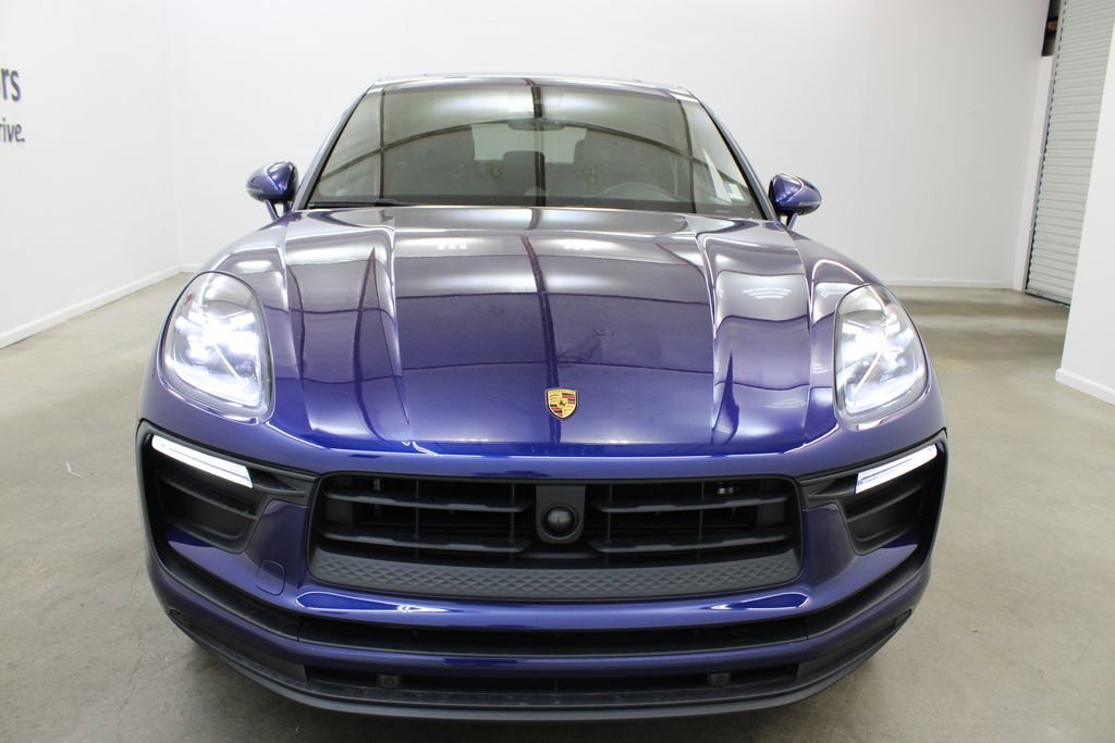 New 2024 Porsche Macan image 10