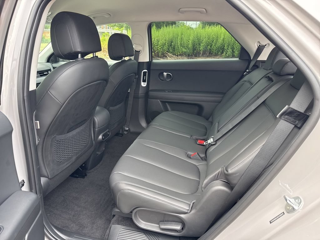 New 2025 Hyundai Ioniq 5 SEL AWD/4WD image 14