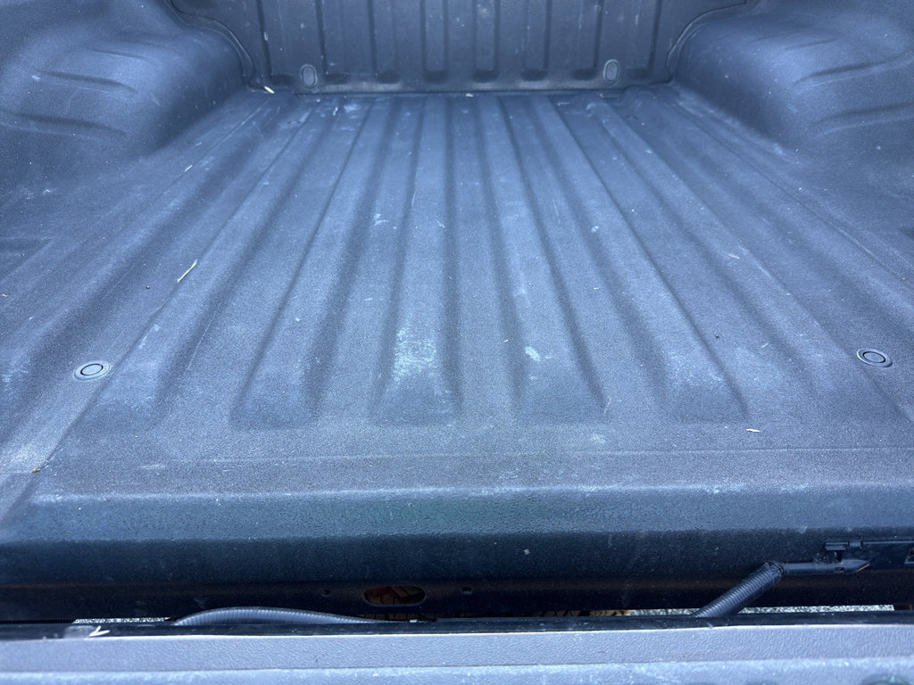 Used 2023 Nissan Frontier PRO-4X w/ Pro Convenience Package AWD/4WD image 8