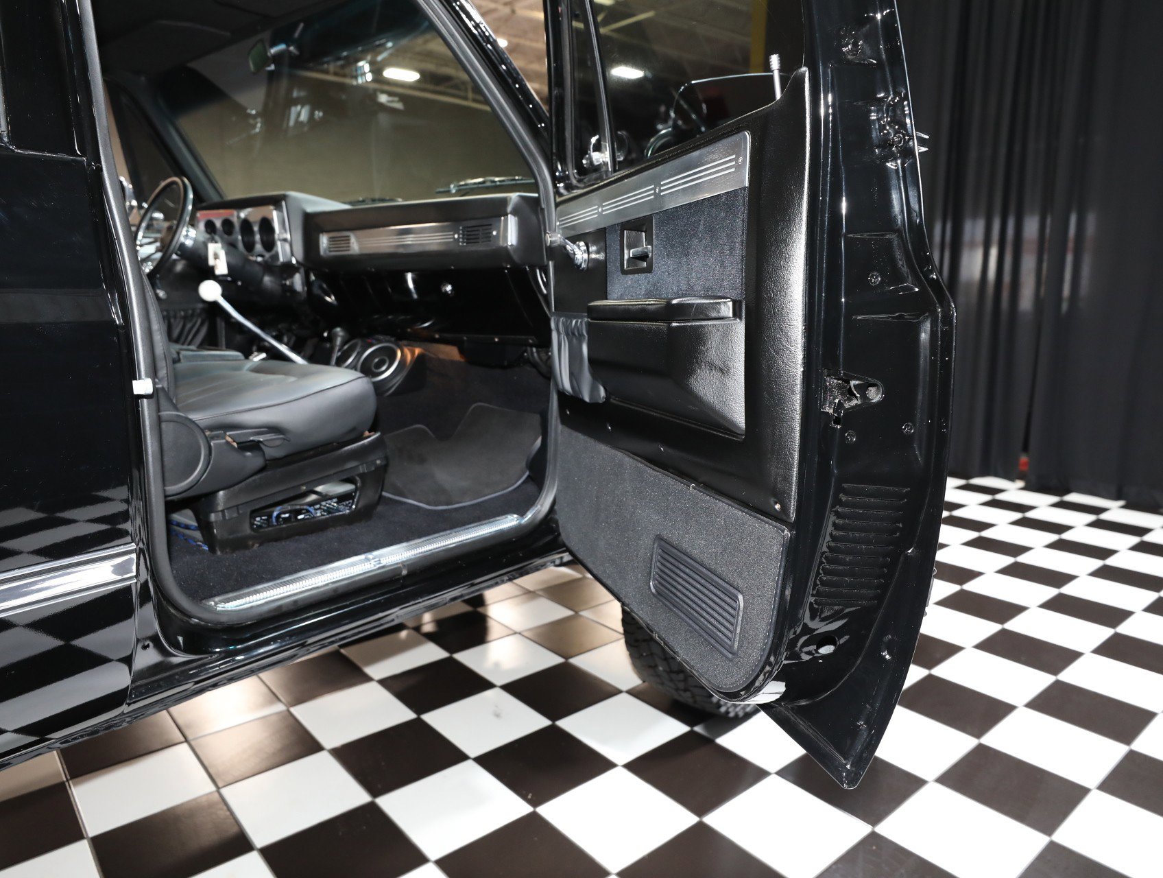 Used 1987 Chevrolet Blazer 4WD image 37