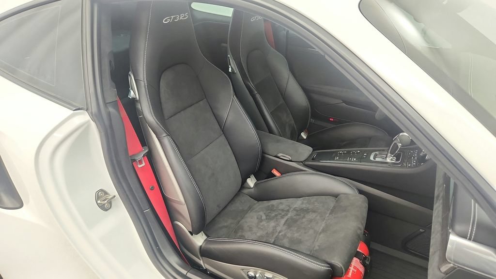 Used 2016 Porsche 911 GT3 RS RWD image 19