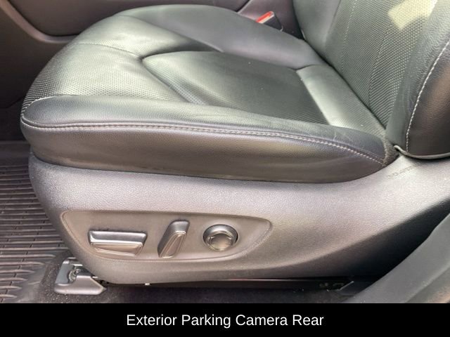 Used 2020 Toyota Highlander Limited image 13