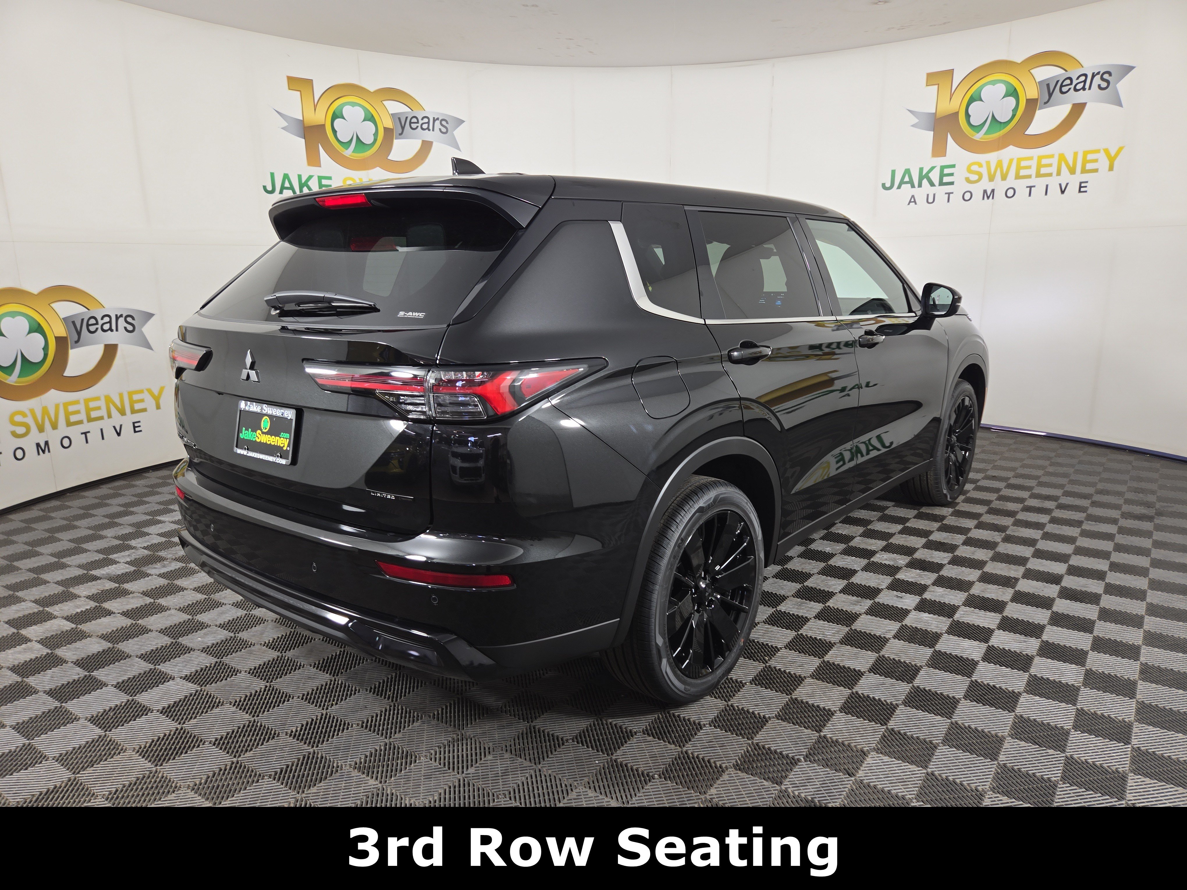 New 2026 Mitsubishi Outlander LE AWD/4WD image 7