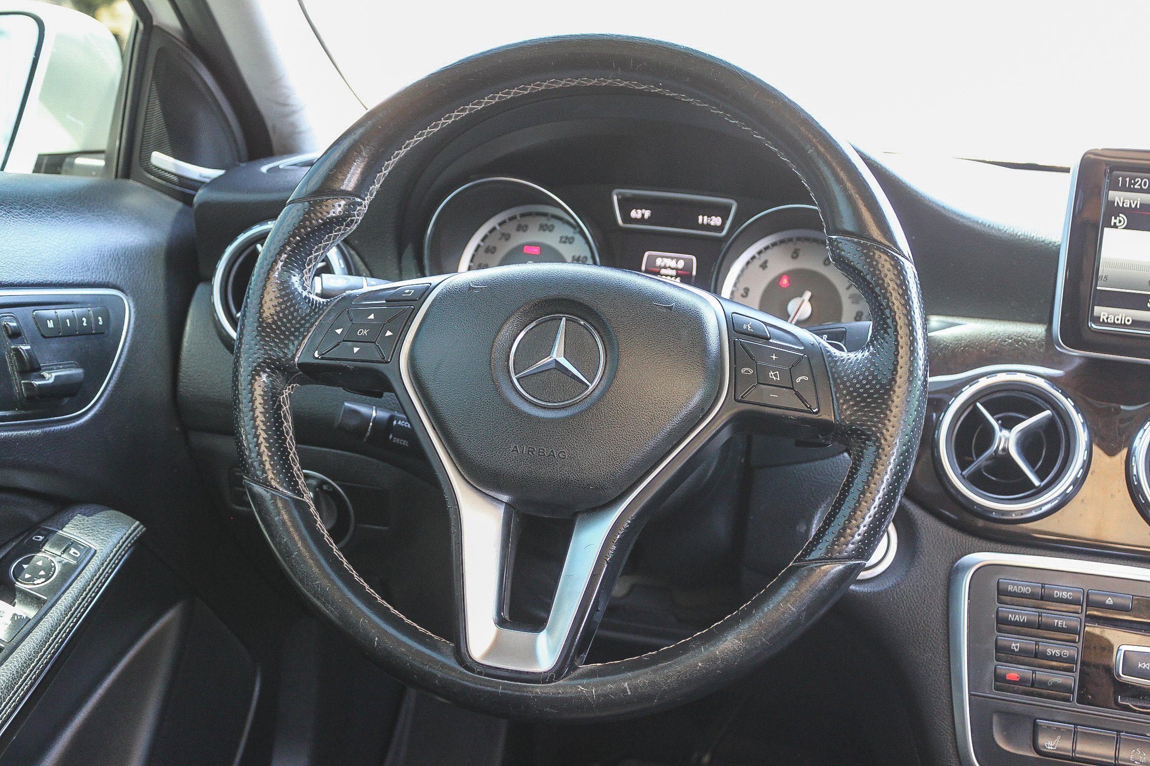 Used 2015 Mercedes-Benz GLA 250 image 17