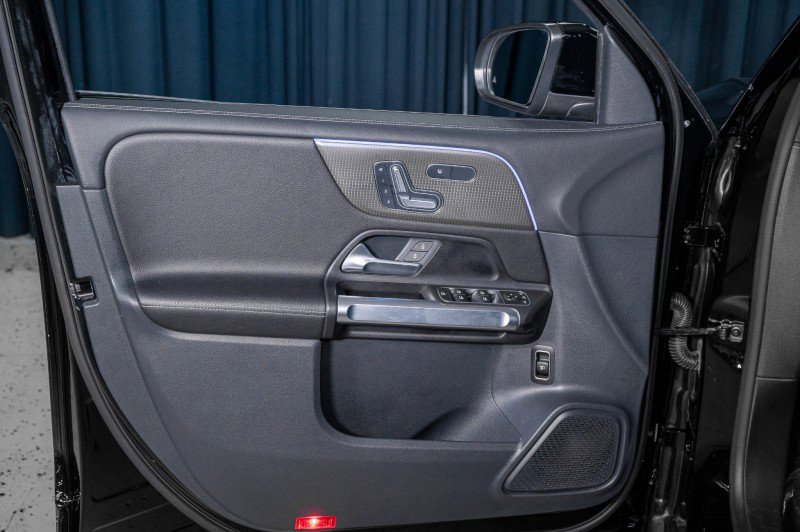 Certified 2023 Mercedes-Benz GLB 250 4MATIC image 12