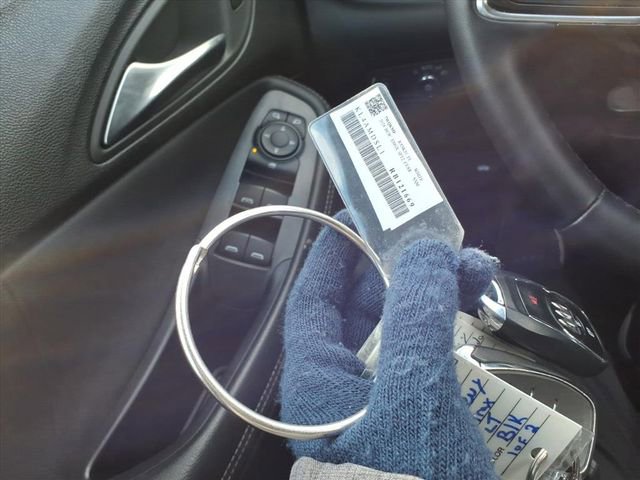 Used 2024 Buick Encore GX Sport Touring image 1