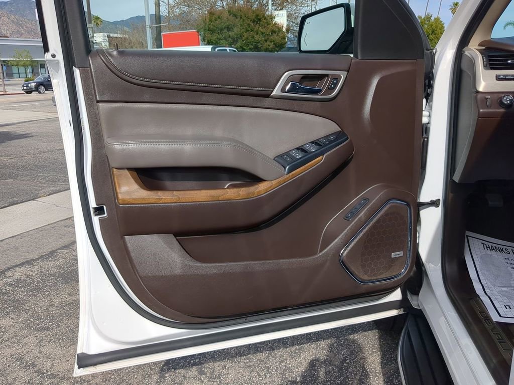 Used 2020 GMC Yukon XL Denali w/ Open Road Package image 25