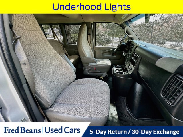 Used 2016 Chevrolet Express 3500 LT w/ LT Preferred Equipment Group RWD image 32