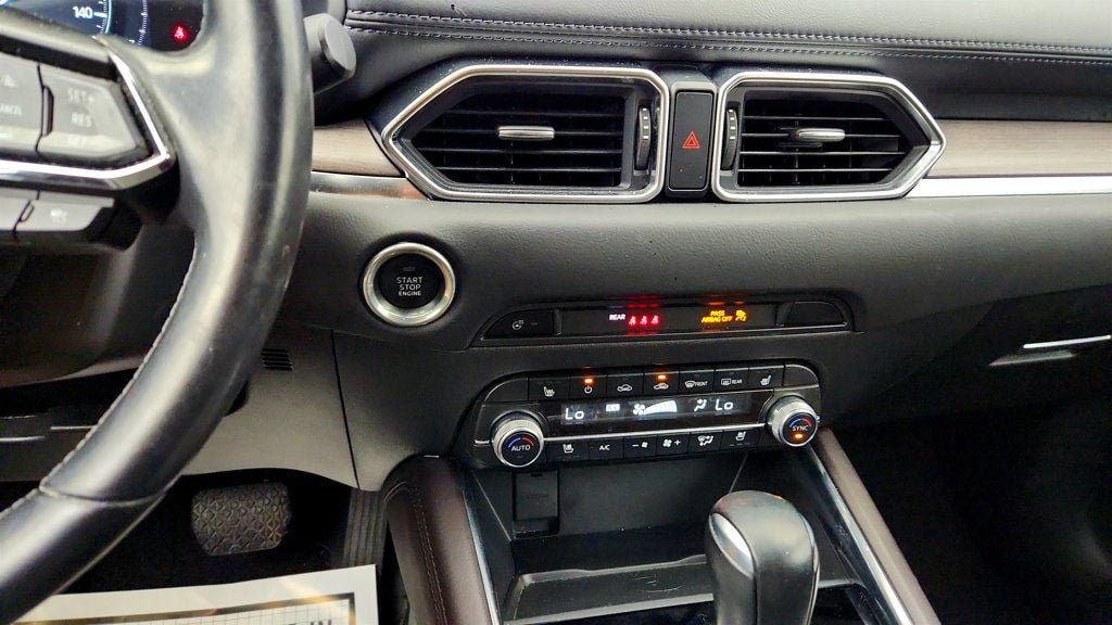 Used 2023 MAZDA CX-5 Signature AWD/4WD image 17