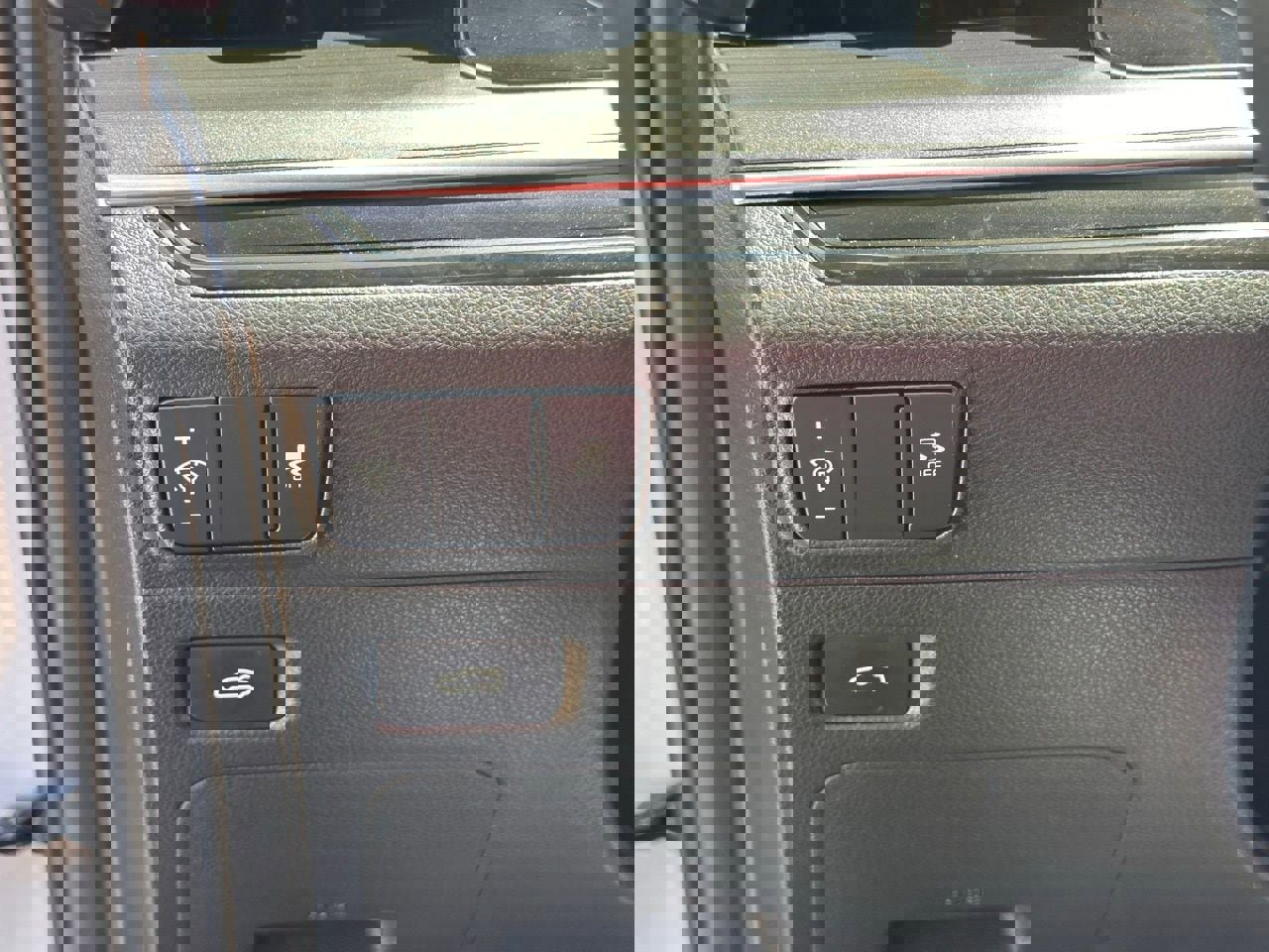 Used 2025 Kia K5 GT-Line w/ GT-Line Premium Package image 23