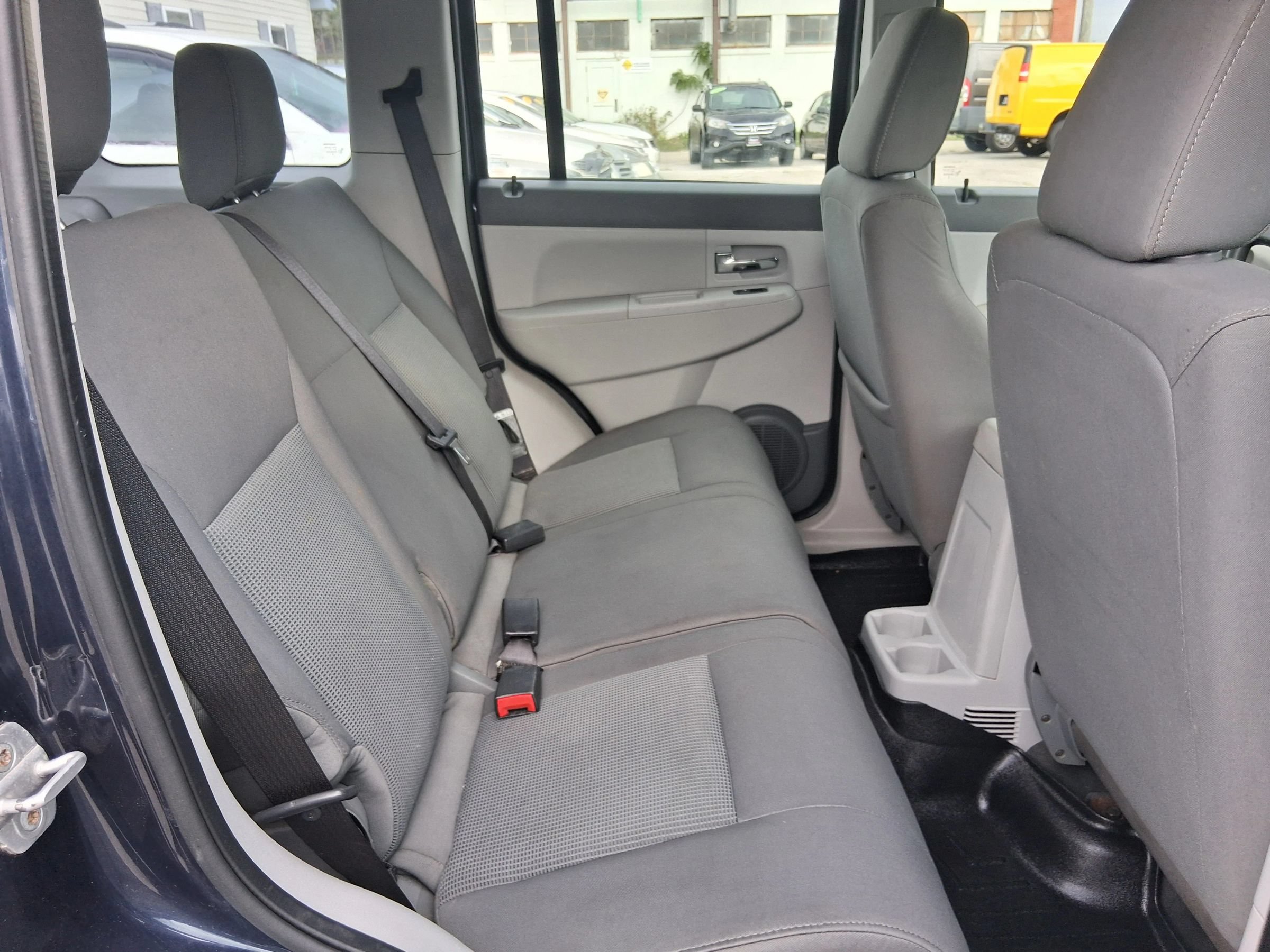 Used 2008 Jeep Liberty Sport AWD/4WD image 17