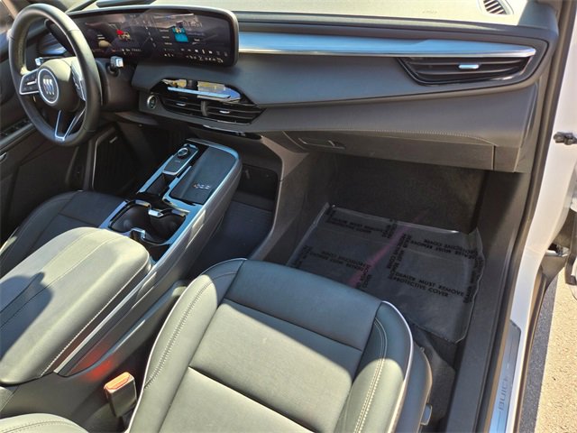 Used 2025 Buick Enclave Preferred image 22