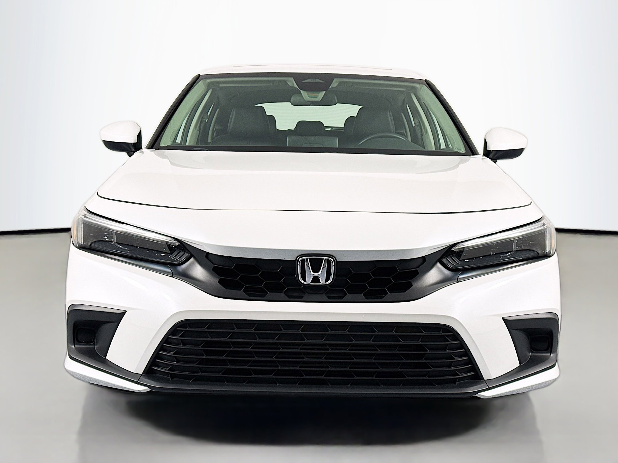 Certified 2024 Honda Civic EX-L image 2