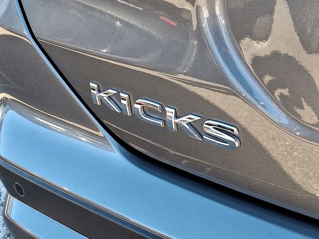 Used 2024 Nissan Kicks S image 29