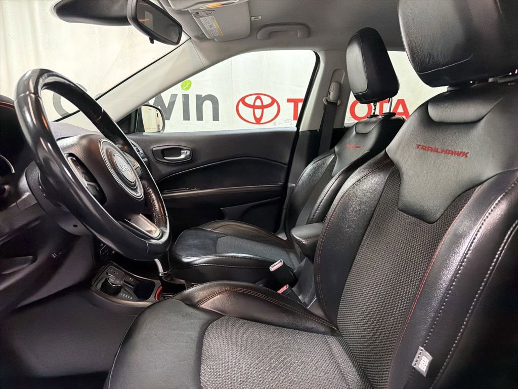 Used 2019 Jeep Compass Trailhawk image 21