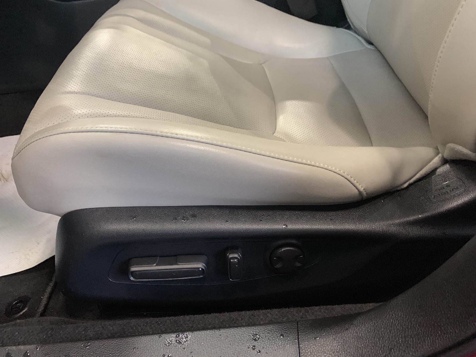 Used 2023 Honda Accord Touring image 36