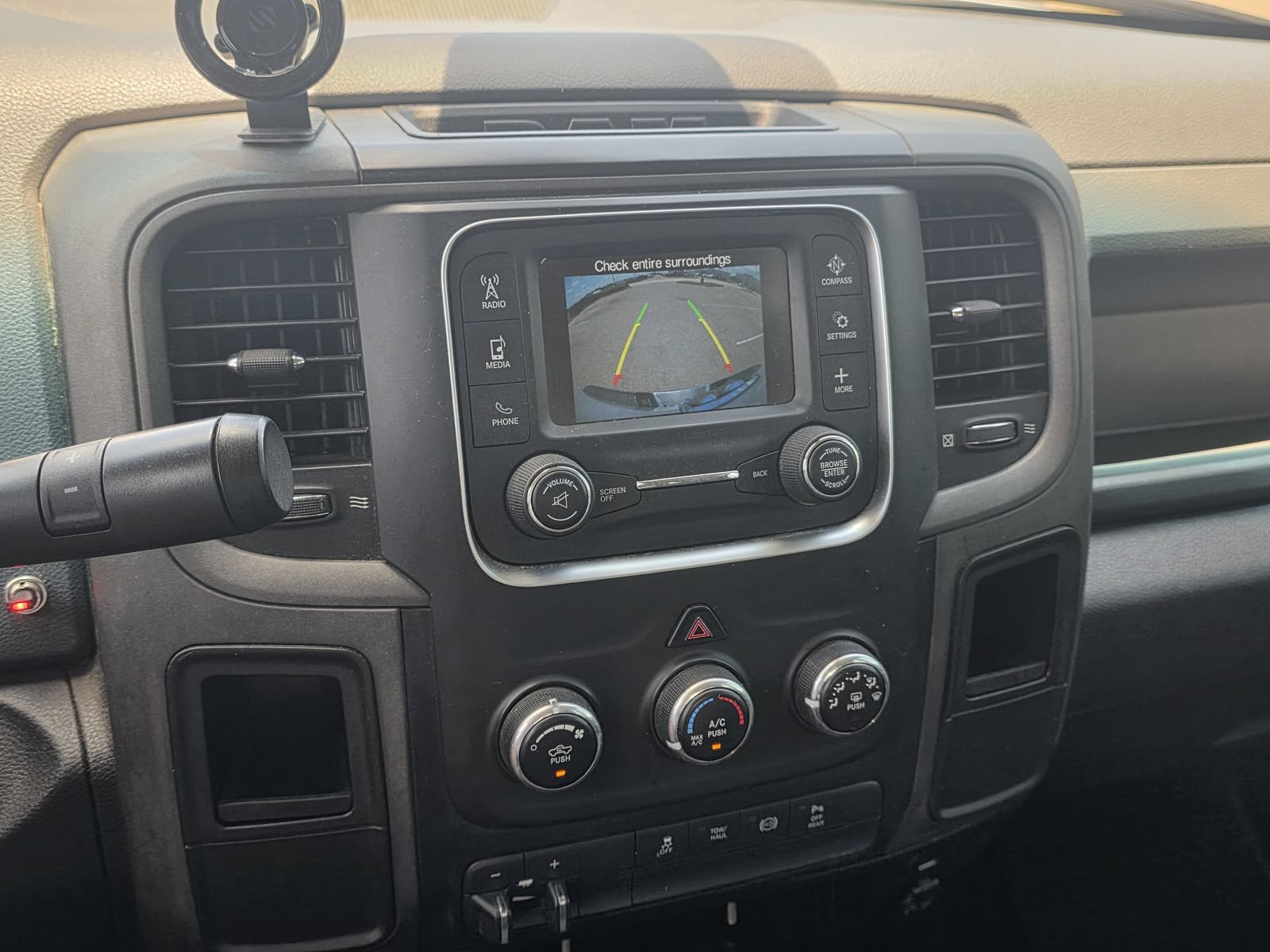 Used 2018 RAM 3500 Tradesman w/ Chrome Appearance Group AWD/4WD image 15