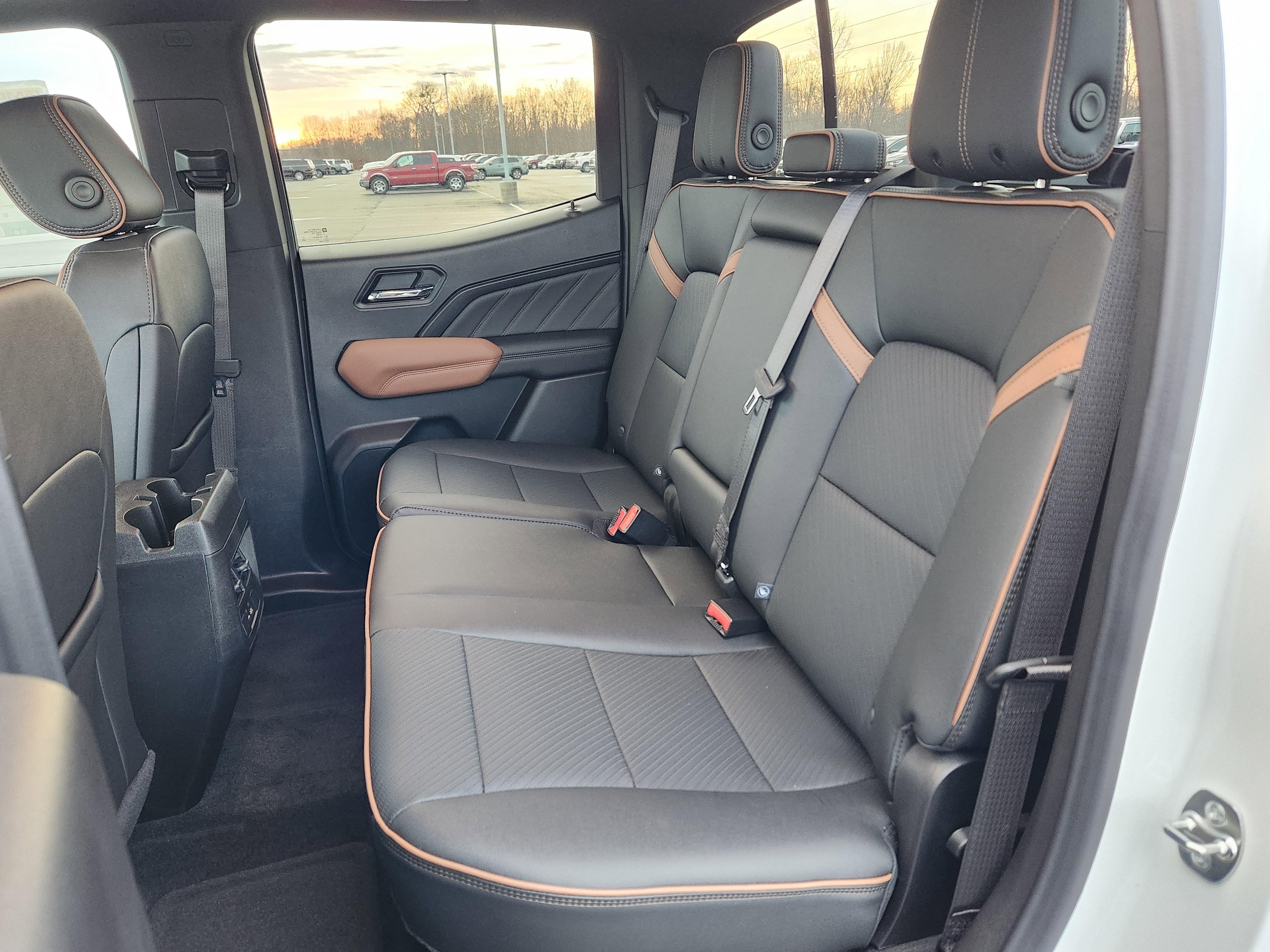 New 2026 GMC Canyon AT4 w/ Technology Plus Package image 7