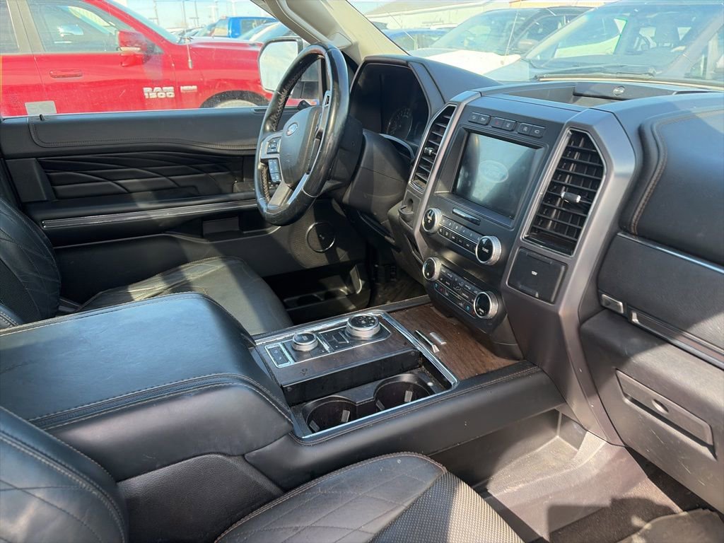 Used 2019 Ford Expedition Platinum AWD/4WD image 7
