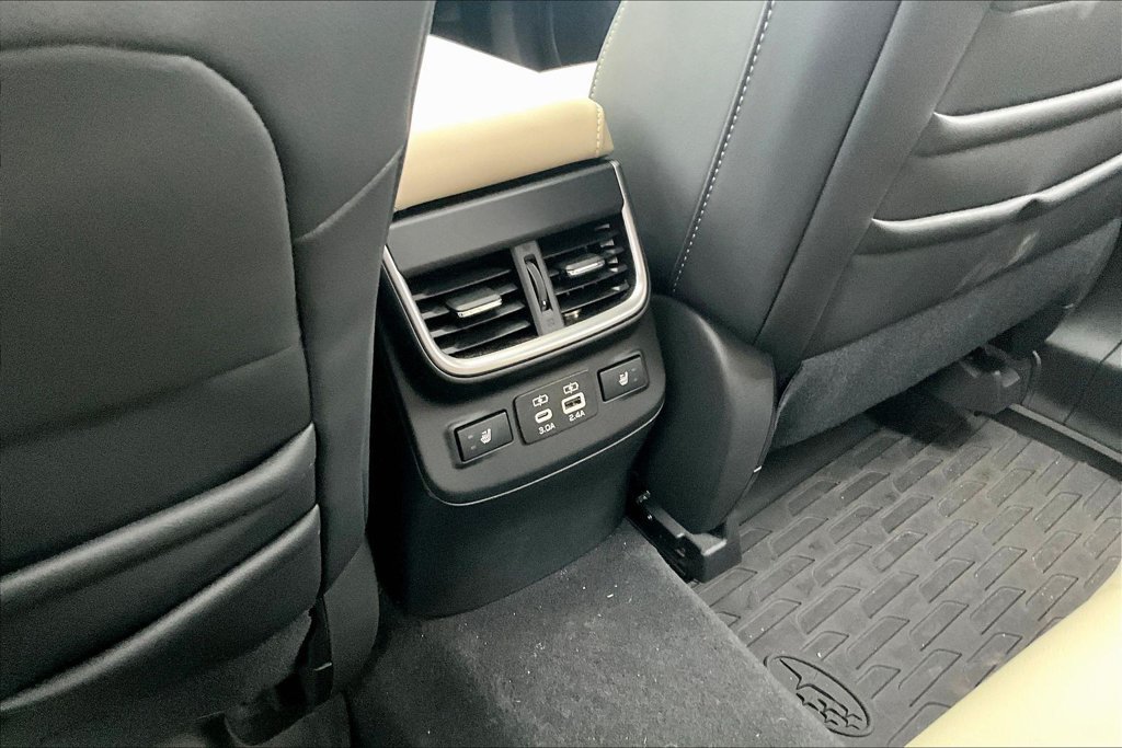 Certified 2024 Subaru Outback Limited AWD/4WD image 10