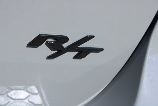 Used 2020 Dodge Durango R/T w/ Blacktop Package RWD image 6
