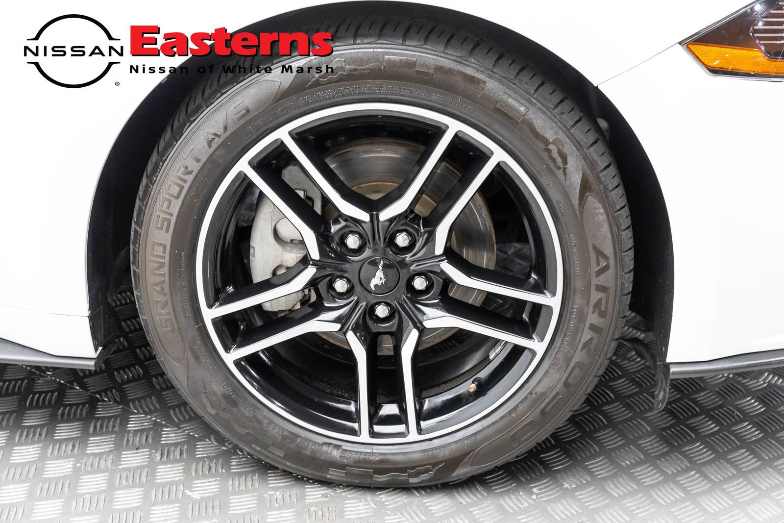 Used 2022 Ford Mustang Premium RWD image 28
