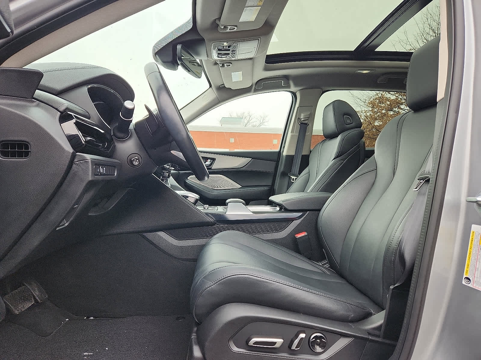 Used 2023 Acura MDX SH-AWD image 14