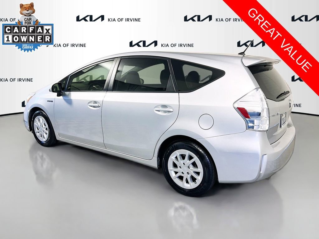 Used 2013 Toyota Prius V Two FWD image 5