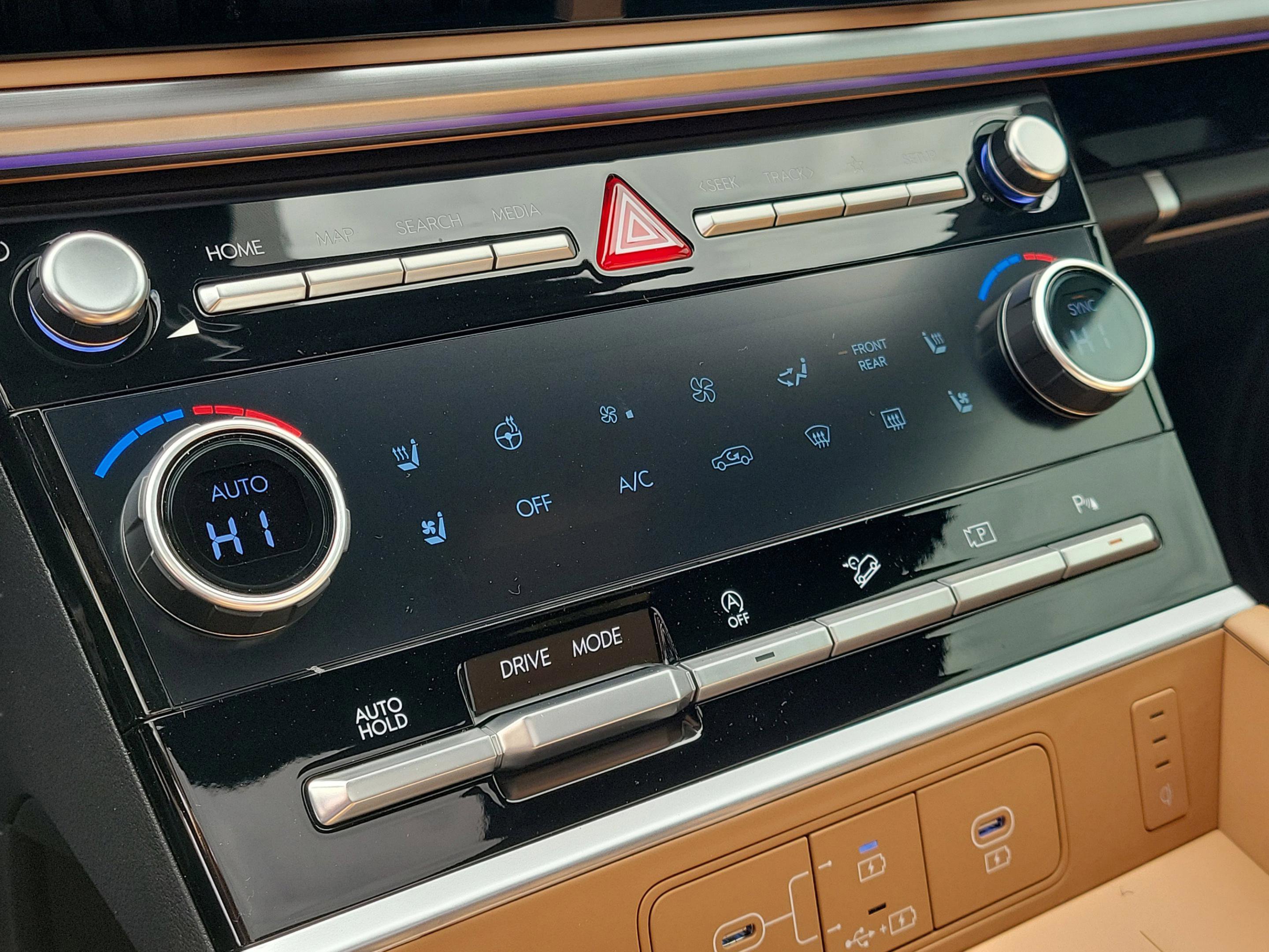 New 2026 Hyundai Santa Fe Limited image 30