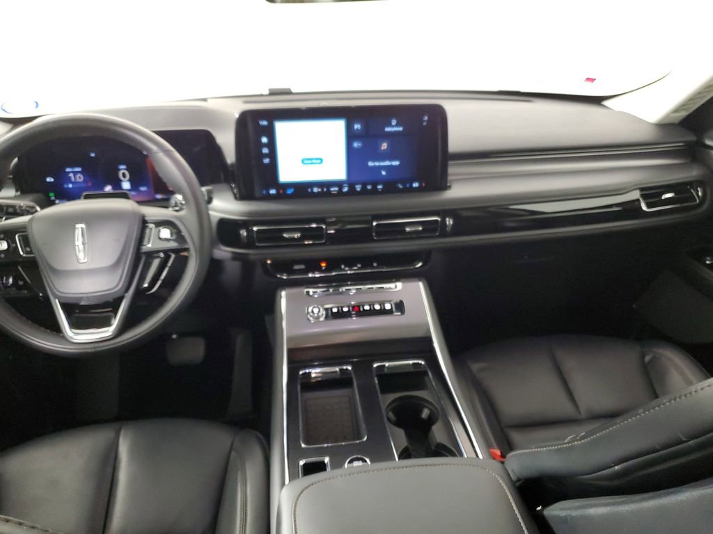 Used 2025 Lincoln Aviator 2WD w/ Jet Appearance Package image 15